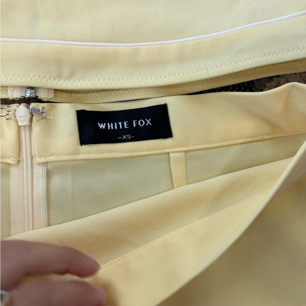 White Fox Set - image 4